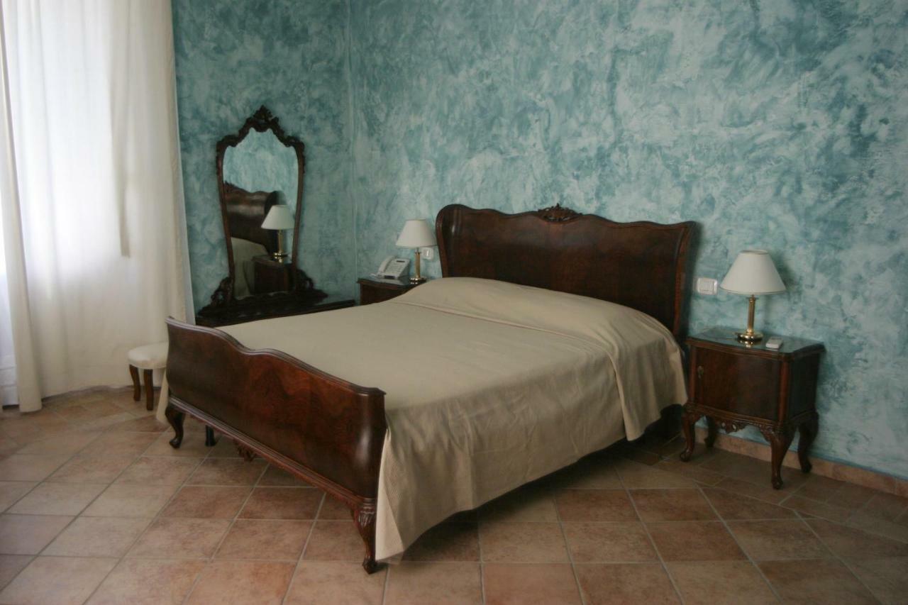 カパルビオ Casale Sant'Angelo Bed & Breakfast エクステリア 写真
